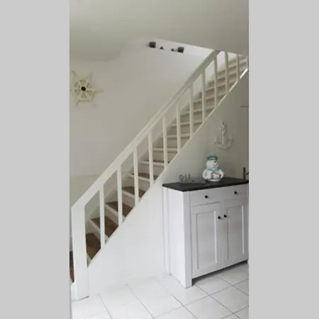 Gemuetliche Haushaelfte Mit Garten Und Terrasse Flensburg