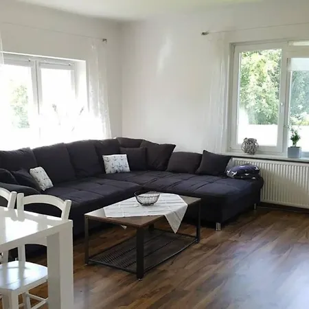 Gemuetliche Haushaelfte Mit Garten Und Terrasse * Flensburg