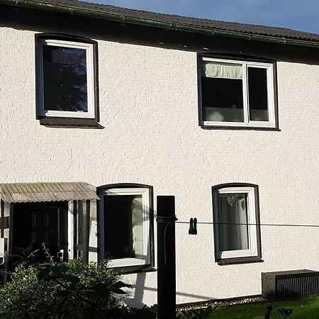 Apartment Gemuetliche Haushaelfte Mit Garten Und Terrasse Flensburg